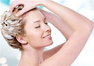 孕期长头发如何轻松护理 孕期洗头常见错误