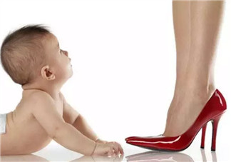 孕妇穿高跟鞋对宝宝有影响吗 孕妇穿高跟鞋会有哪些危害