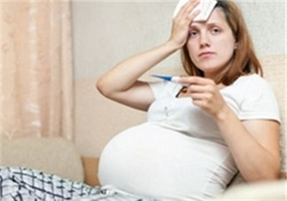 怀孕期间发烧  如何简单退烧不用愁
