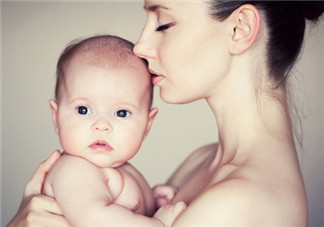 夏季母乳喂养的方法 母乳喂养的常见问题