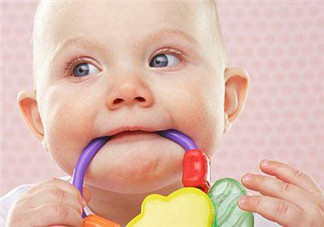 宝宝长牙牙痛 选用天然舒缓方法
