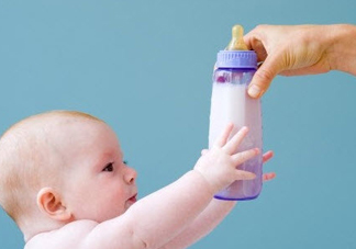 宝宝断奶注意事项有哪些 宝宝断奶步骤和方法