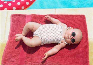 宝宝晒太阳的最佳时间，如何让宝宝正确的晒太阳