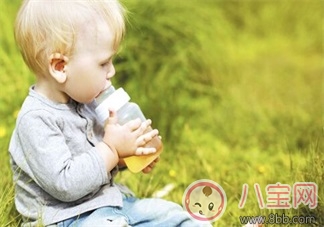 怎么让宝宝开心的去喝水    宝宝喝水小游戏